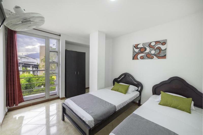 Ayenda 1214 White House Hotel Medellín